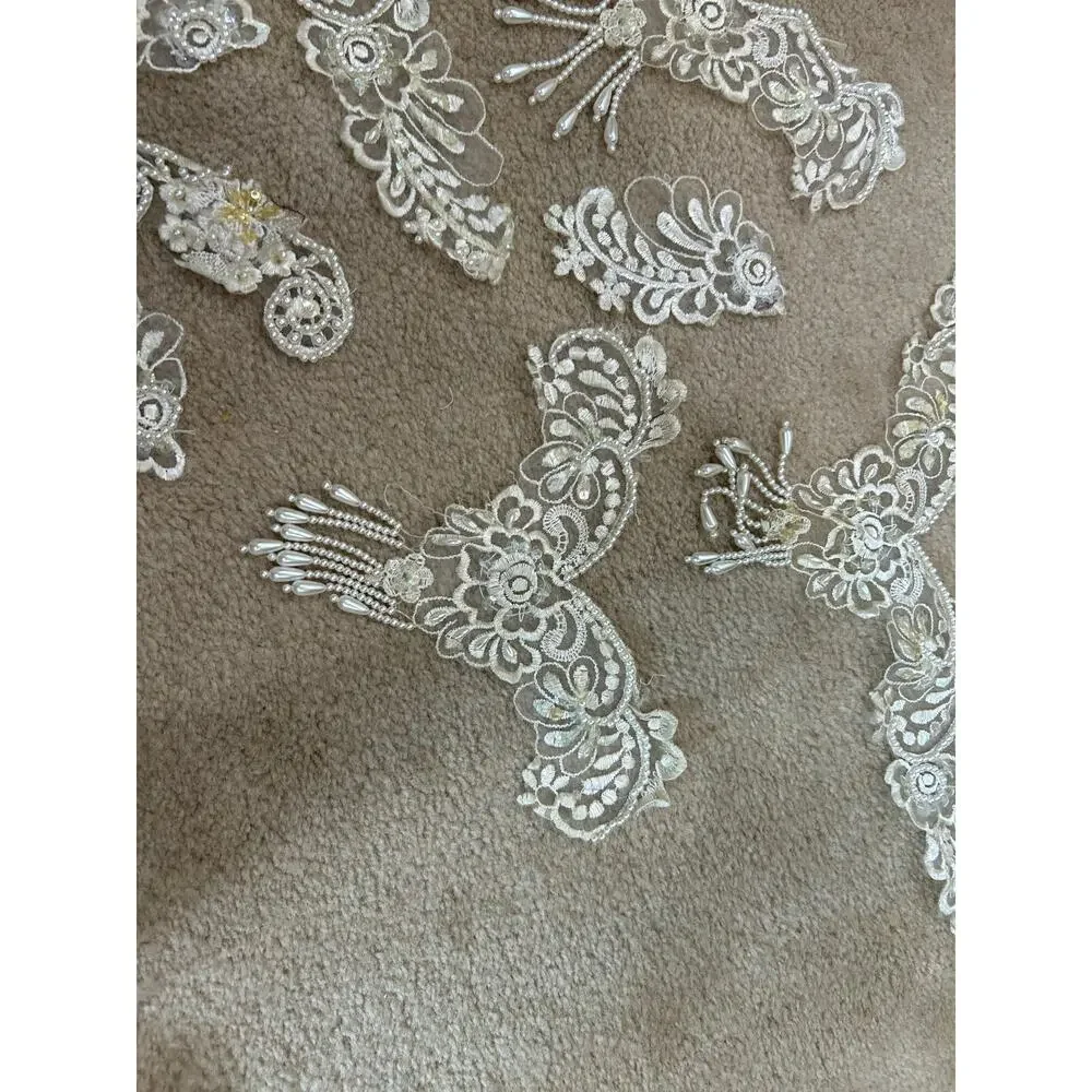 Ivory and Silver beaded lace applique 9 piece floral motiff